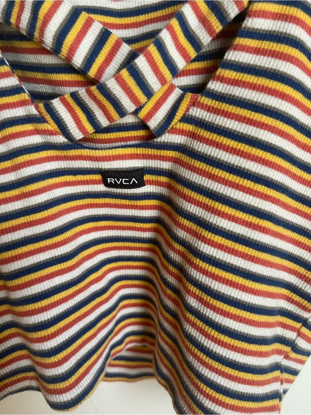 RVCA Stripped crop top size Small - Picture 5 of 5